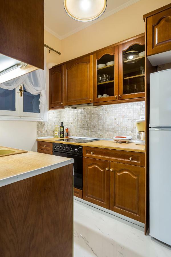 Chic Flat In Kolonaki Next To American Embassy Афины Экстерьер фото