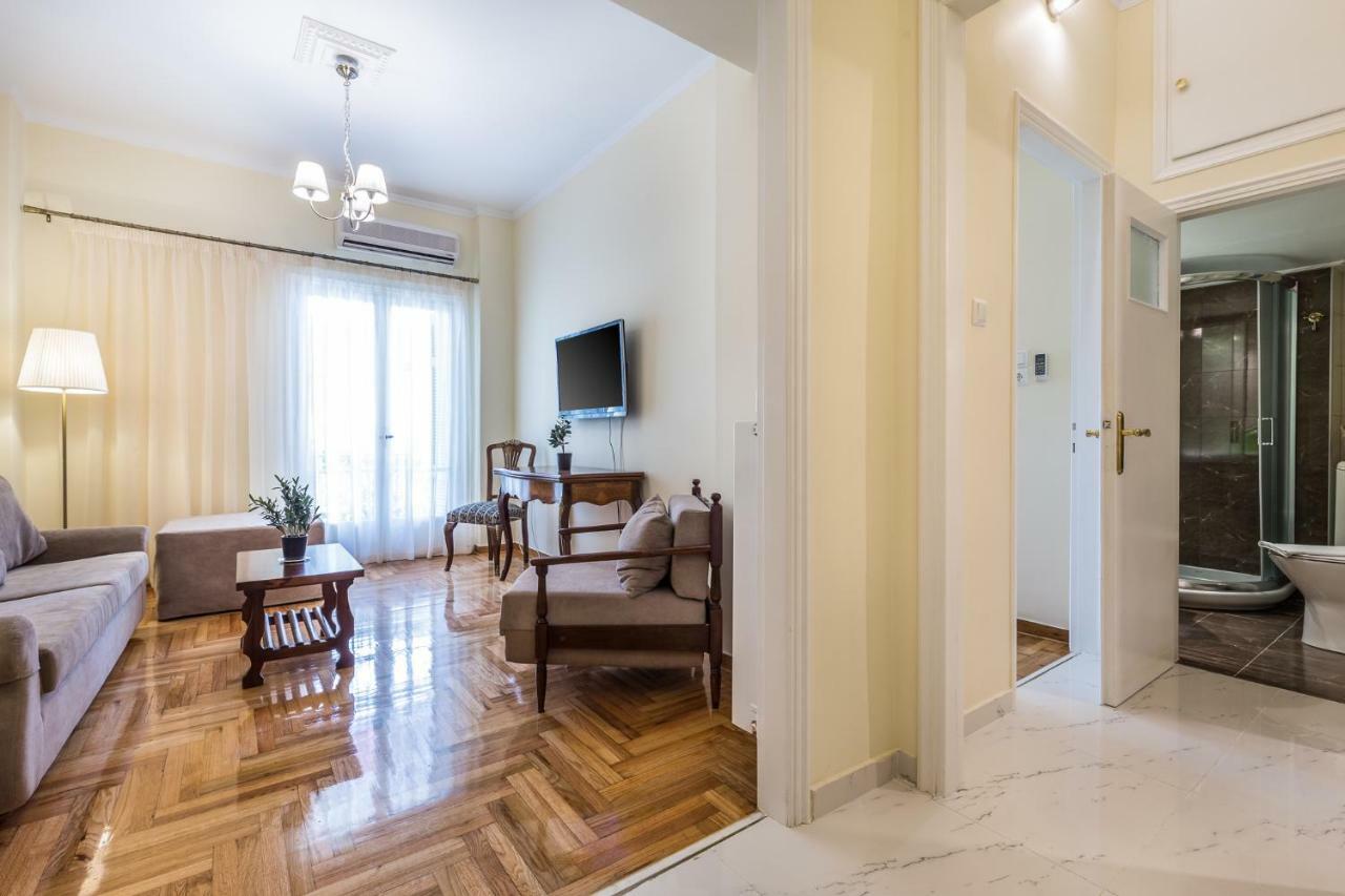 Chic Flat In Kolonaki Next To American Embassy Афины Экстерьер фото